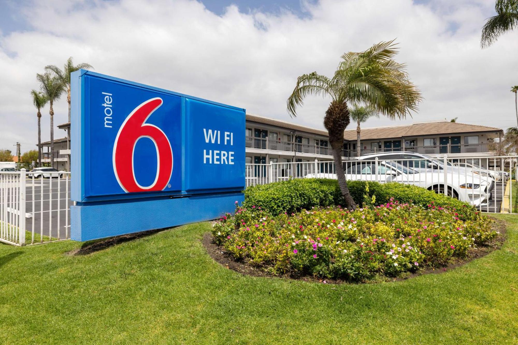 Motel 6-Santa Ana, Ca Exteriér fotografie